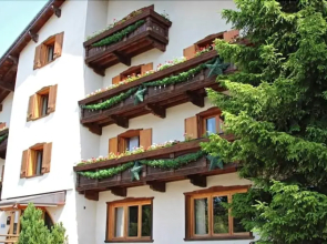 Hotel Lares