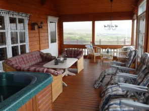 Glæsibær Luxury Summerhouse with Hot Tub and Sauna