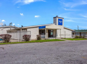 Motel 6 Cross Lanes, WV - Goff Mountain Rd