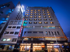 Twinstar Hotel