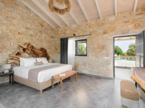 #FLH - "Four Olives" Luxury Rooms