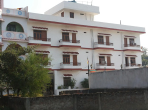 Suma Guest House