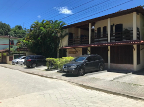 Apartamento estilo Chalé com piscina