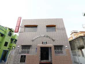 Oyo 23364 Kolkata Hcn Guest House