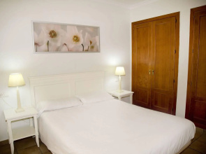 Apartamentos Vista Real