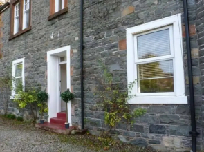 Meadow House Apartment