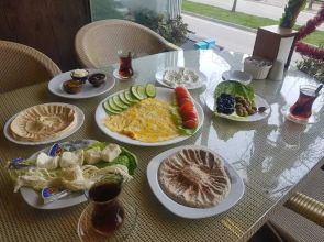 Raphelah Residence