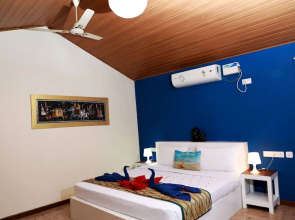 Phoenix Island Resort