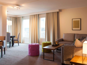 Best Western Plus Hotel Plaza