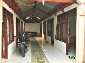 Tambak Bayan Guesthouse