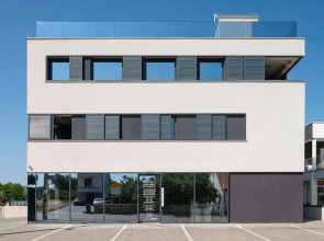 Penthouse Adela