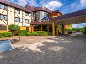 Hotel500 Tarnowo Podgorne