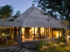 Kamandalu Ubud Resort