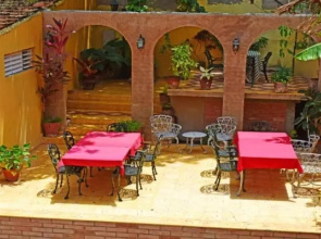 Hostal Casa Tuto & Cary