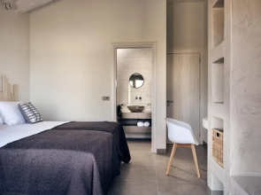 La Lune SeaSide Villa ZanteZen, By ThinkVilla