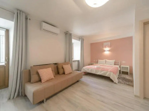 Basseynaya Apart Hotel