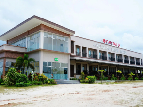 Capital O 399 Kelayang Beach Hotel