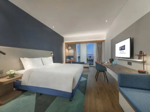 Holiday Inn Express Qingdao Chengyang Central, An Ihg