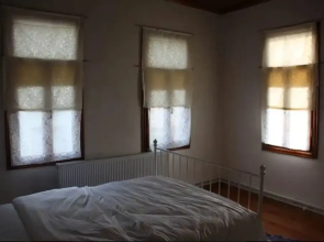 Cinili Konak iznik