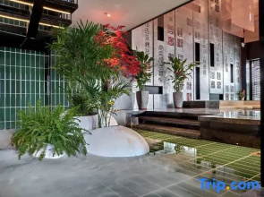 Grand Pavilion Hotel
