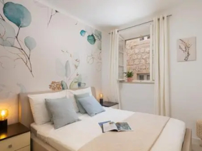Apartment Mala Ema