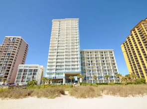 Units at Carolinian Beach Resort by Elliott Beach Rentals