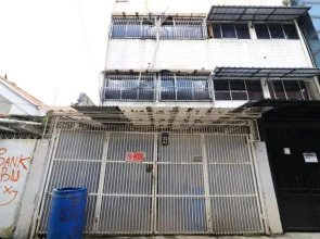 Eiffel Residence Batu Tulis 35A1 By Zuzu