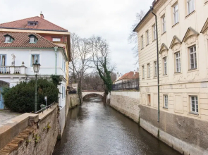 Hroznova Apartment Charles Bridge II