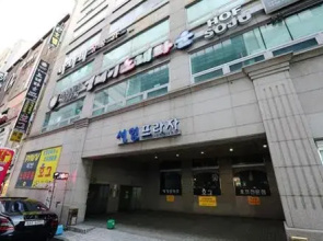 E Hotel