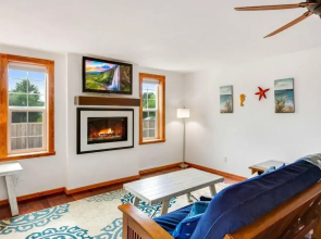 Cobblestone Cottage in Ocean Shores