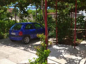 GM - Studio Apartment