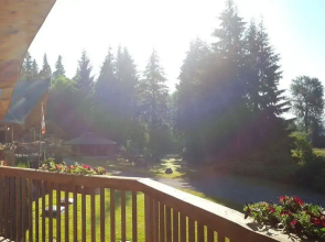 Yellow Cedar Lodge