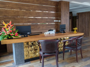 Tonys Villas & Resort