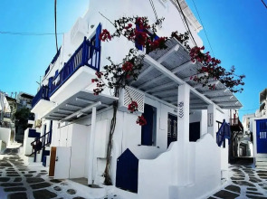 Eleanna's Mykonos