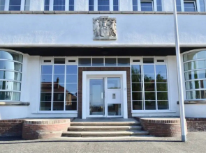 2 Bedroom Apartment In Pilton