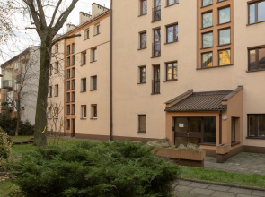 Apartment With Balcony Cracow by Renters