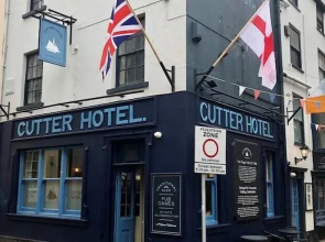 Cutter Hotel