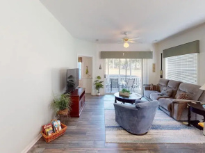 River Creek 2 Unit 2002