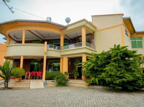 Home Inn Hotel