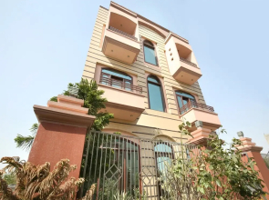 OYO 15347 Dhingra Residency