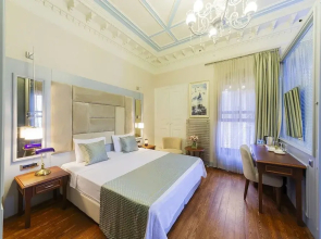 No2 Hotel