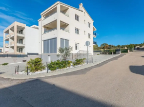 Awesome Apartment in Zadar With Wifi