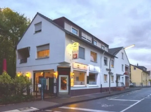 Mads Hotel