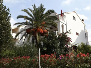 Apartment Natali - 5M from beach