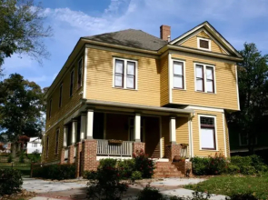 The Social Goat Bed and Breakfast