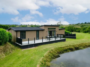 The Duck Pond - Countryside Hot Tub