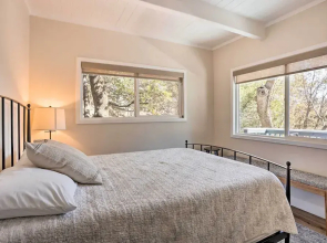 Stunning Lake Arrowhead Cabin w/ Lake Views!