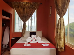 See Belize Vacation Rentals