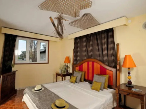 Modern 250sqm 3bedrooms 2bathrooms rooftop jacuzzi