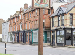 Enbrook View